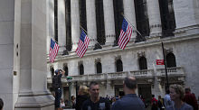 S&P 500 Finishes Quarter Below Average Price For Past 50 Days alternate text for this image