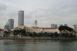 Singapore skyline alternate text for this image