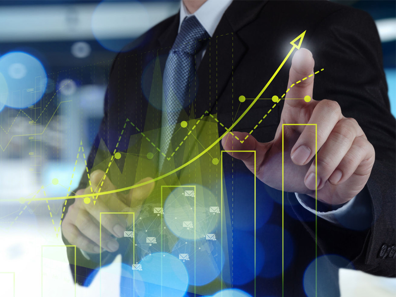assetmanager-800x600_businessman-hand-working-computer-and-business-strategy-concept_37719476 alternate text for this image