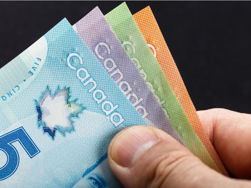 canadian-paper-currency-picture-id692273560 alternate text for this image