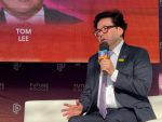 Tom Lee, Fundstrat
